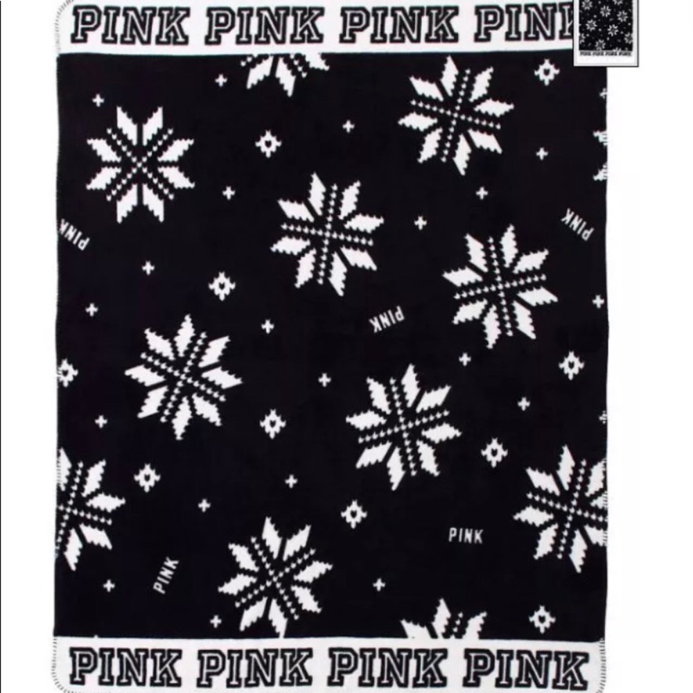 NWT $54 PINK Victoria Secret fleece like blanket